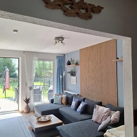 Holiday home Moewennest 18 Tossens